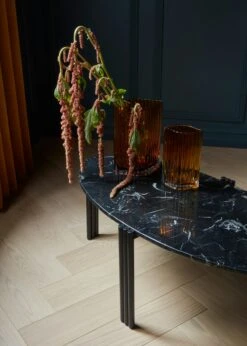 AYTM Tribus Kaffeetisch Oval, Schwarz -Gubi || Hay || &Tradition Verkäufe aytm tribus 3