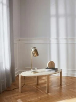 AYTM Tribus Kaffeetisch Oval, Travertinfarben/Sandfarben 10 AYTM Tribus Kaffeetisch Oval, Travertinfarben/Sandfarben -Gubi || Hay || &Tradition Verkäufe aytm tribus kaffeetisch oval 8