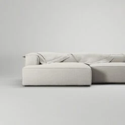 Grand 5 Seater Sofa Open End Right, Moon White 10 Grand 5 Seater Sofa Open End Right, Moon White -Gubi || Hay || &Tradition Verkäufe decotique grand 5 seater sofa open end right 36