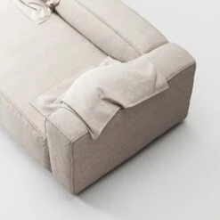 Grand Sofa 2-Sitzer, Sandshell Beige -Gubi || Hay || &Tradition Verkäufe decotique grand sofa 2 seater 4