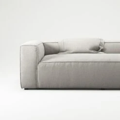 Grand Sofa 2-Sitzer, Beige Clay 11 Grand Sofa 2-Sitzer, Beige Clay -Gubi || Hay || &Tradition Verkäufe decotique grand sofa 2 sitzer 11