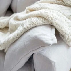 Le Grand Air Sofa 3-Sitzer Leinen, Nordic Sky -Gubi || Hay || &Tradition Verkäufe decotique le grand air sofa green pear 4 6