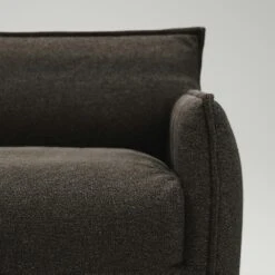 Le Petite 3-Sitzer-Sofa, Dark Chocolate 11 Le Petite 3-Sitzer-Sofa, Dark Chocolate -Gubi || Hay || &Tradition Verkäufe decotique le petite 3 sitzer sofa 42