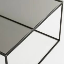 Observe Kaffeetisch 70x70 Cm, In Rauchfarbenem Glas -Gubi || Hay || &Tradition Verkäufe decotique observe coffee table 70x70 cm 8