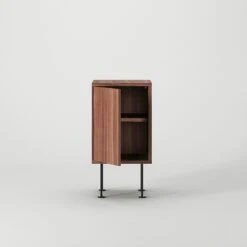 Vogue Nachttisch, Walnussfarben / Schwarz 9 Vogue Nachttisch, Walnussfarben / Schwarz -Gubi || Hay || &Tradition Verkäufe decotique vogue nachttisch 114