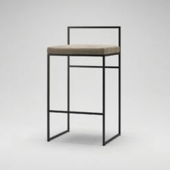 Barhocker Mit Rückenlehne 80 Cm, Schwarz / Taupe Samt -Gubi || Hay || &Tradition Verkäufe department barhocker niedrig hoch ruckenlehne 122