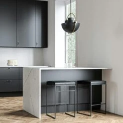 Barhocker Ohne Rückenlehne 67 Cm, Schwarz / Schwarz Leder -Gubi || Hay || &Tradition Verkäufe department barhocker niedrig ohne ruckenlehne 78