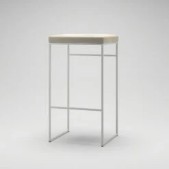 Barhocker Ohne Rückenlehne 77 Cm, Weiß / Beige Samt -Gubi || Hay || &Tradition Verkäufe department barhocker ohne ruckenlehne schwarz 166