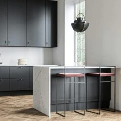 Barhocker Mit Rückenlehne 90 Cm, Schwarz / Rost Samt -Gubi || Hay || &Tradition Verkäufe department barstuhl mit hoher ruckenlehne schwarz 154