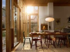 J46 Stuhl, Bottle Green 9 J46 Stuhl, Bottle Green -Gubi || Hay || &Tradition Verkäufe fdb mbler j46 chair bottle green kombu green 553c gloss 10 4