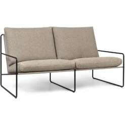 Ferm LIVING Desert Dolce Sofa Dark Sand / Schwarz, 2-Sitzer -Gubi || Hay || &Tradition Verkäufe ferm living desert dolce sofa black dark sand 3