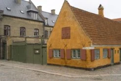 Frama Adam Hocker Nyboder 50 Cm, Sill Green -Gubi || Hay || &Tradition Verkäufe frama adam hocker nyboder 50 cm 3