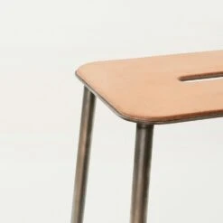 Frama Adam Stool Hocker H50cm, Stahl/Natur Ledersitz -Gubi || Hay || &Tradition Verkäufe frama adam stool hocker ledersitz 15