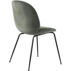Gubi Beetle Stuhl Black / Eros, Pastel Green -Gubi || Hay || &Tradition Verkäufe gubi beetle stuhl black 37