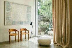 Gubi Daumiller Stuhl, Kiefernholz -Gubi || Hay || &Tradition Verkäufe gubi daumiller dining armchair base golden pine 5