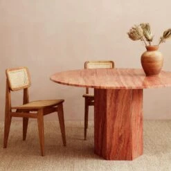 Gubi Epic Esstisch Rund Ø130 Cm, Rot Travertine -Gubi || Hay || &Tradition Verkäufe gubi epic esstisch rund 130 cm 1