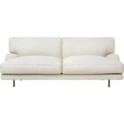 Gubi Flaneur Sofa FC 2,5-Sitzer, Beine Schwarz / Hot Madison 419 Off White