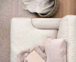 Gubi Flaneur Sofa FC 3-Sitzer, Beine Messing / Hot Madison 419 Off White -Gubi || Hay || &Tradition Verkäufe gubi flaneur sofa fc 9 2