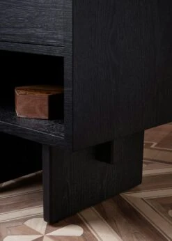 Gubi Private Beistelltisch 50x40x60 Cm, Brown Black Gebeizt Eiche -Gubi || Hay || &Tradition Verkäufe gubi private beistelltisch 50x40x60 cm 6