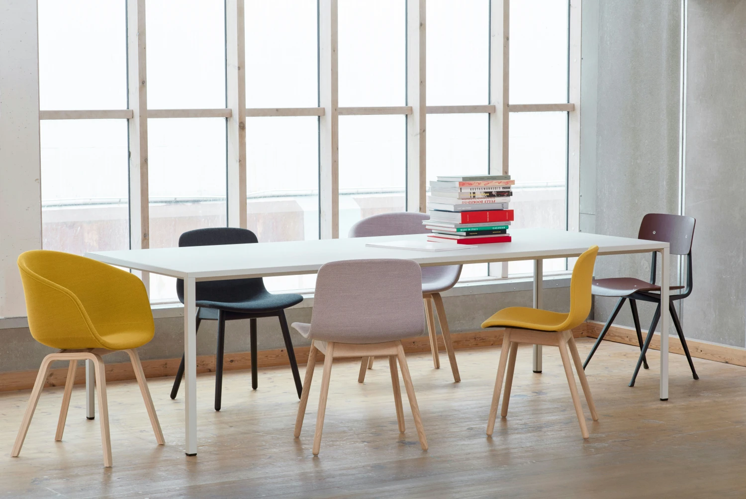 Hay AAC 23 Stuhl, Mit Wasserlack Behandelte Eiche / Steelcut Trio 446 3 Hay AAC 23 Stuhl, Mit Wasserlack Behandelte Eiche / Steelcut Trio 446 – Bild 3