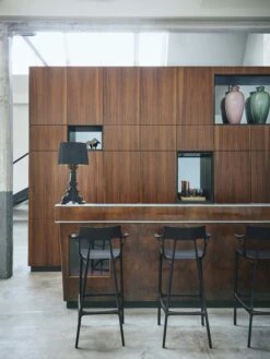 Kartell A.I. Barhocker Recycelt 75 Cm, Schwarz 10 Kartell A.I. Barhocker Recycelt 75 Cm, Schwarz -Gubi || Hay || &Tradition Verkäufe kartell ai bar stool recycled 17