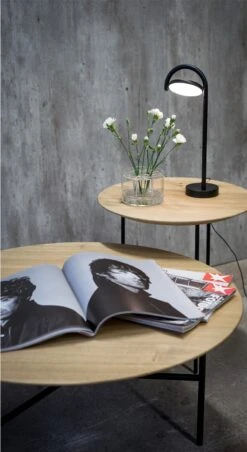 Tribeca Beistelltisch Lackierte Eiche / Schwarz, 47 Cm -Gubi || Hay || &Tradition Verkäufe mavis tribeca tisch lackierte eiche schwarz 3