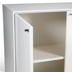 Volt Sideboard Bedeckte Türen, Weiß 7 Volt Sideboard Bedeckte Türen, Weiß -Gubi || Hay || &Tradition Verkäufe mavis volt sideboard 1