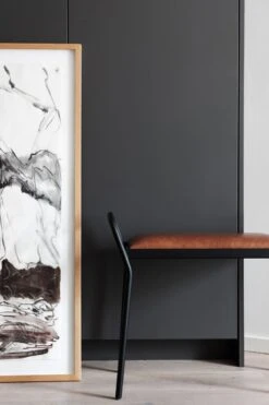 Maze Anyone Hocker, Schwarz/Vintage Cognac 6 Maze Anyone Hocker, Schwarz/Vintage Cognac -Gubi || Hay || &Tradition Verkäufe maze anyone hocker 5