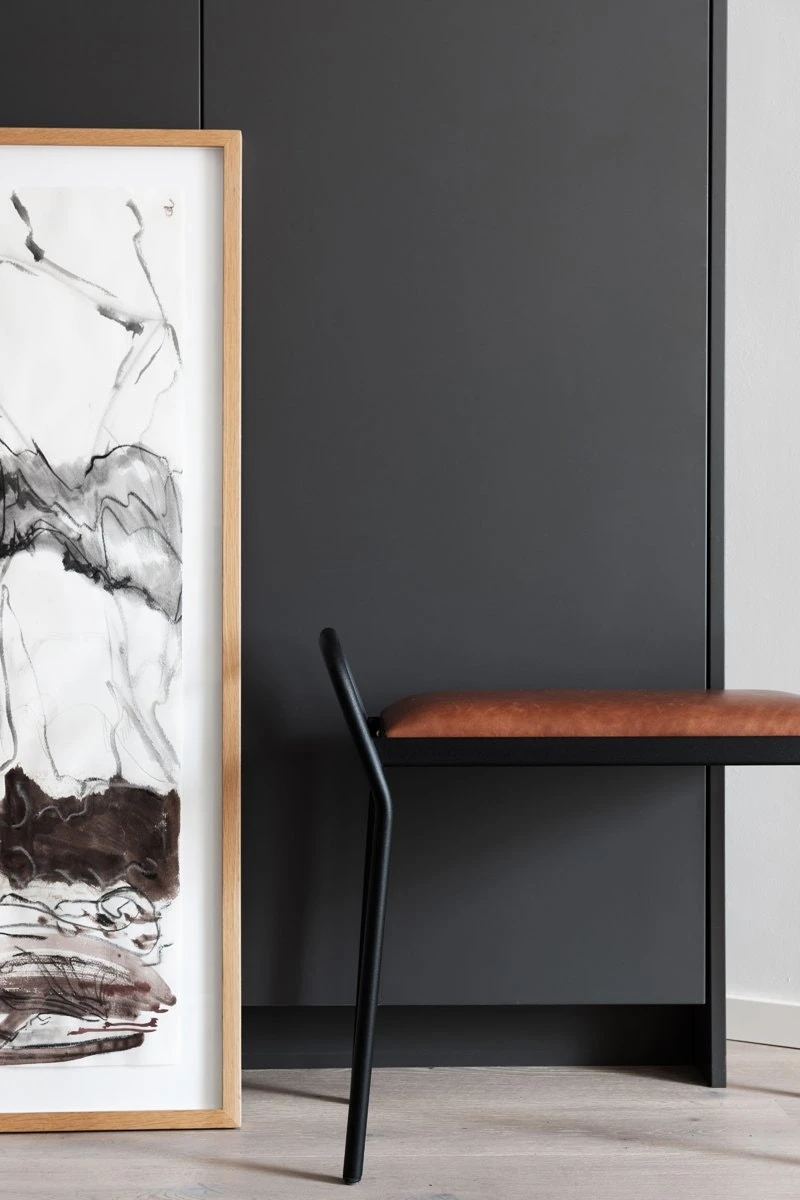 Maze Anyone Hocker, Schwarz/Vintage Cognac 3 Maze Anyone Hocker, Schwarz/Vintage Cognac – Bild 3