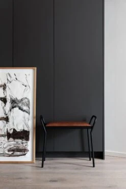 Maze Anyone Hocker, Schwarz/Vintage Cognac 7 Maze Anyone Hocker, Schwarz/Vintage Cognac -Gubi || Hay || &Tradition Verkäufe maze anyone hocker 6