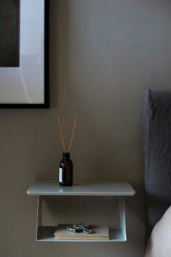 Neu eingetroffen -Gubi || Hay || &Tradition Verkäufe maze edgy tisch regal 8