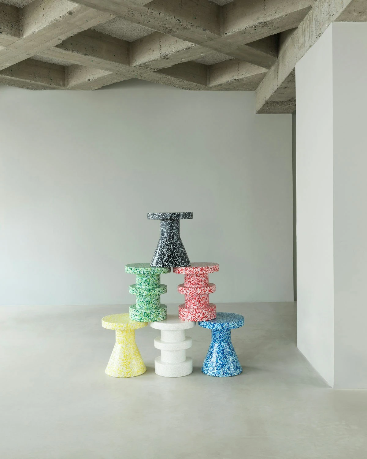 Normann Copenhagen Bit Hocker / Beistelltisch, Kegelförmig, Blau 3 Normann Copenhagen Bit Hocker / Beistelltisch, Kegelförmig, Blau – Bild 3