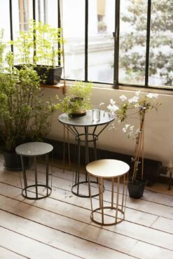 Hollo Beistelltisch, Anthrazit -Gubi || Hay || &Tradition Verkäufe petite friture hollo beistelltisch 5