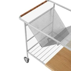 &Tradition Alima NDS1 Servierwagen, Eiche / Chrom -Gubi || Hay || &Tradition Verkäufe tradition alima trolley nds1 chrome lacquered oak 2