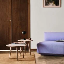 &Tradition In Between SK13 Kaffeetisch 48cm, Eiche Geölt -Gubi || Hay || &Tradition Verkäufe tradition in between sk13 kaffeetisch 48cm 7