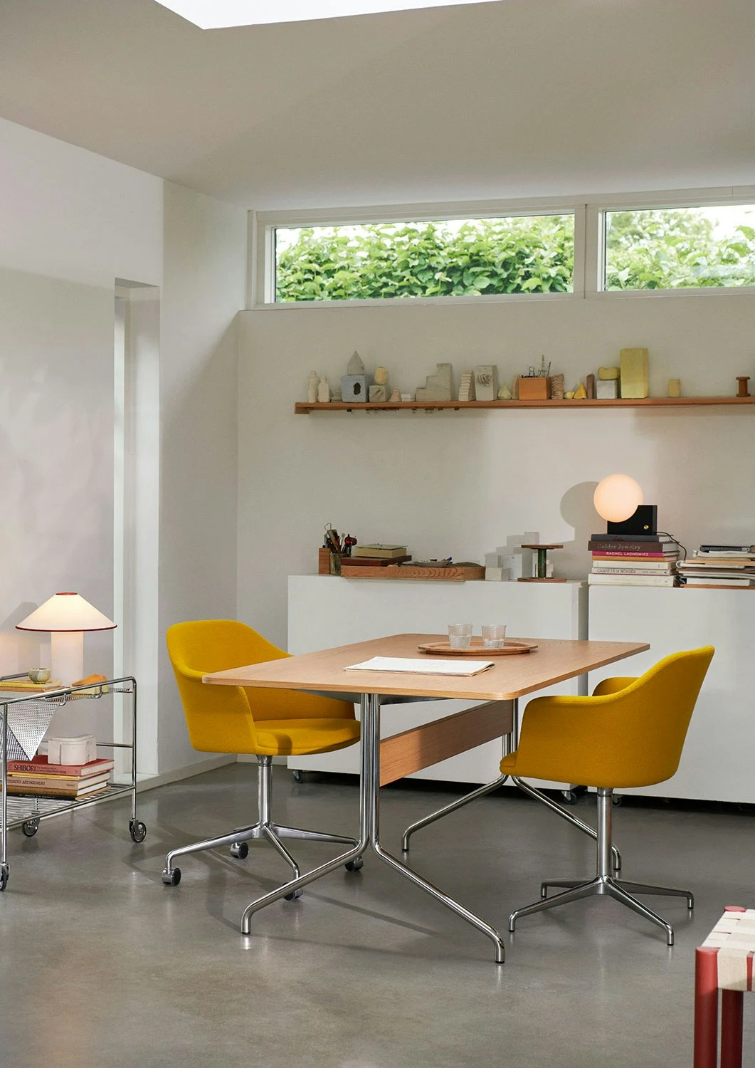 &Tradition Pavilion AV18 Esstisch 160x90 Cm, Eiche/Chrom 3 &Tradition Pavilion AV18 Esstisch 160x90 Cm, Eiche/Chrom – Bild 3