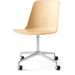 &Tradition Rely Drehstuhl HW21, Poliertes Aluminium/Beige