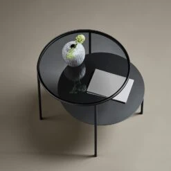 Woud Duo Beistelltisch, Schwarz/ Smoked -Gubi || Hay || &Tradition Verkäufe woud duo beistelltisch schwarz smoked 2